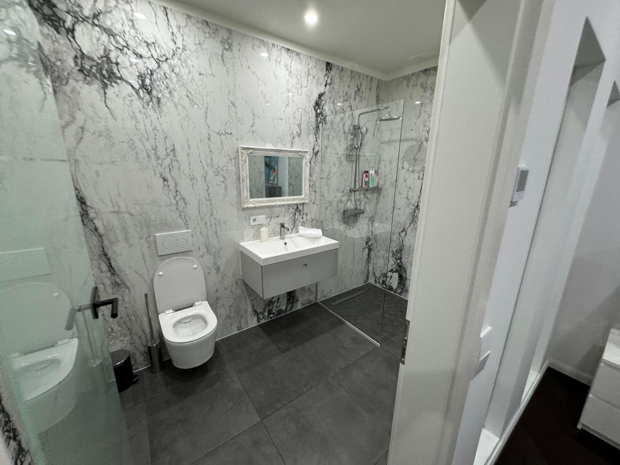 Design Apartment In The Centre Of Vídeň Exteriér fotografie